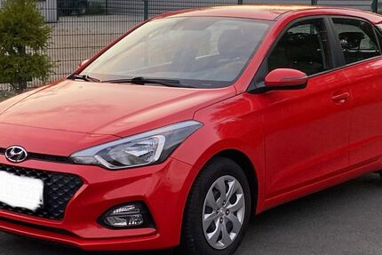 Hyundai i20 37.200 km 9.999 &euro; Dortmund 44388