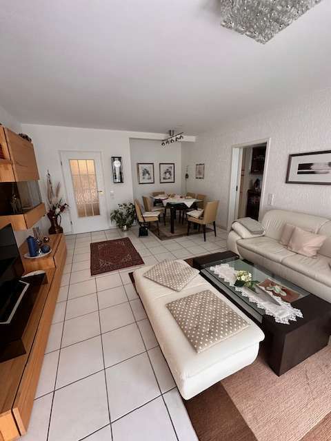 Wohnung zum Kaufen in Dortmund-Lütgendortmund 270.000 € 85.94 m² 3 zimmer