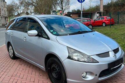 Mitsubishi Grandis 219.000 km 1.490 &euro; Recklinghausen 45657