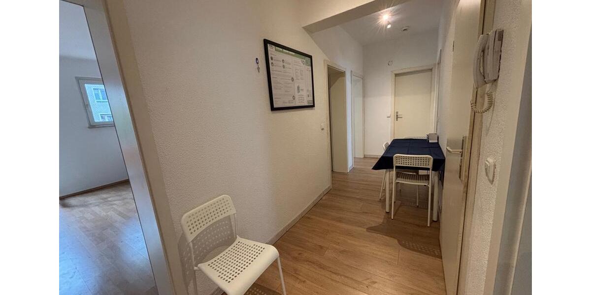 Etagenwohnung Essen Stadtbezirk III - 1 Zimmer, 20 m&sup2;, 425&euro; | Angebot:26347715