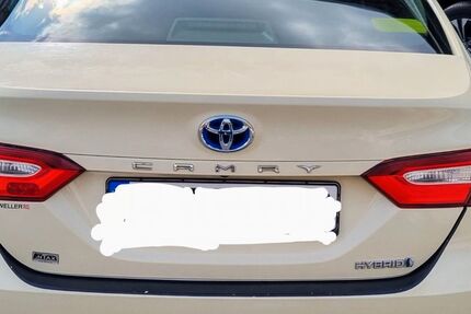 Toyota Camry 194.000 km 16.900 &euro; Essen 45326