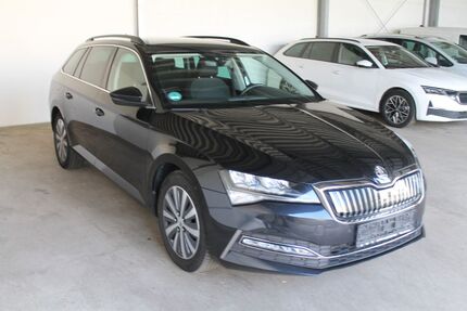 Skoda Superb 189.000 km 15.490 &euro; Essen 45136