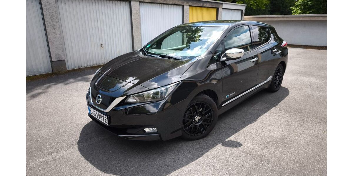 Nissan Leaf 74.000 km 14.500 &euro; Essen 45307