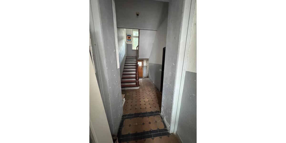 Mehrfamilienhaus, Wohnhaus Gelsenkirchen Gelsenkirchen-Mitte - 14 Zimmer, 244 m&sup2;, 235.000&euro; | Angebot:27131845