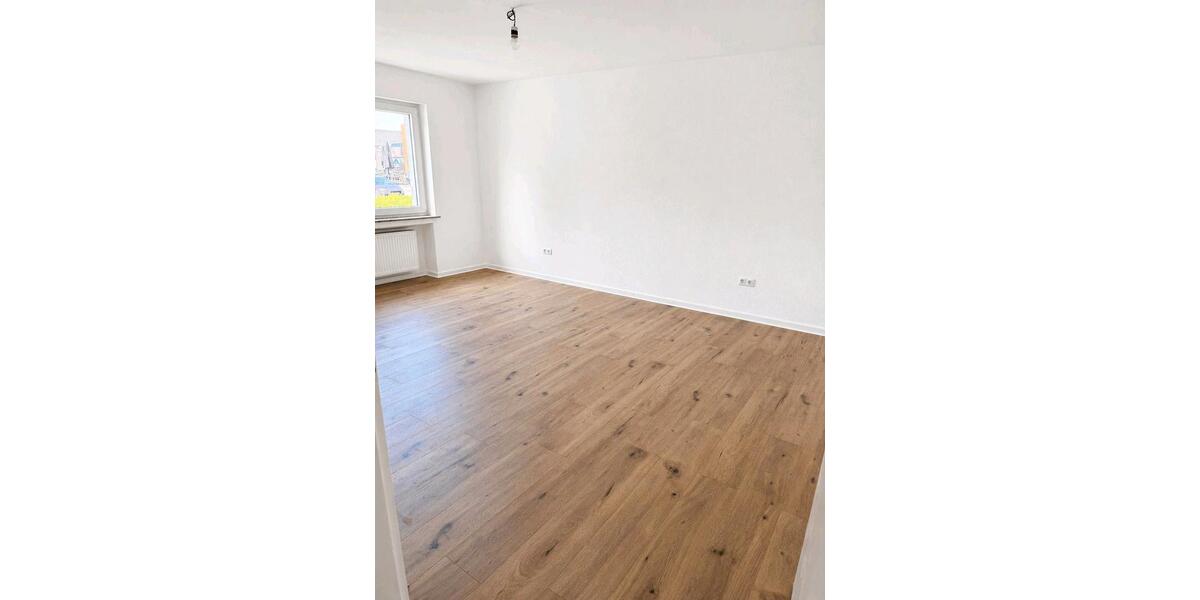 Erdgeschoßwohnung Dortmund Mengede - 4.5 Zimmer, 113 m&sup2;, 1.350&euro; | Angebot:26355258