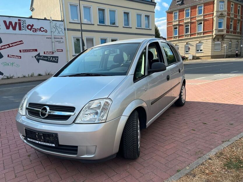 Opel Meriva 118.000 km 3.690 € Recklinghausen 45657
