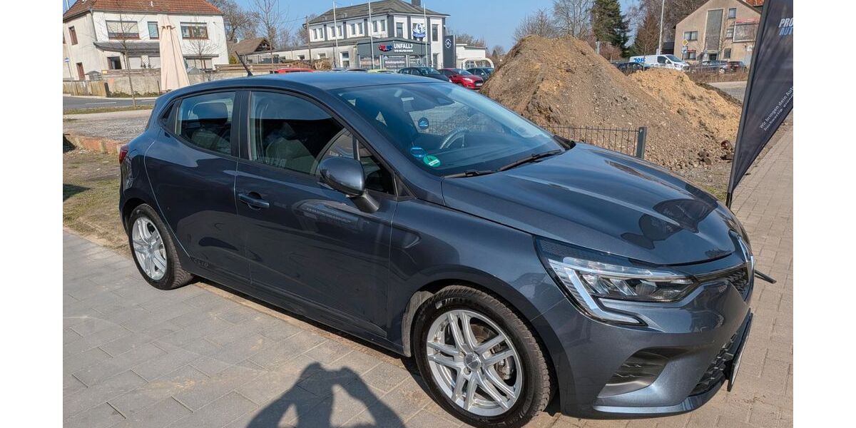 Renault Clio 12.800 km 12.800 &euro; Recklinghausen 45663