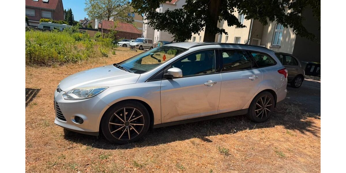 Ford Focus 208.000 km 1.800 &euro; Recklinghausen 45665