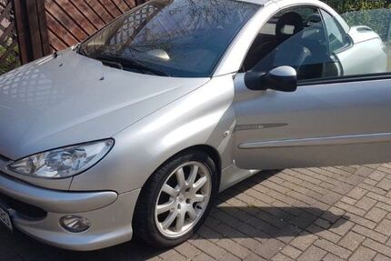 Peugeot 206 100.000 km 2.500 &euro; Dortmund 44145