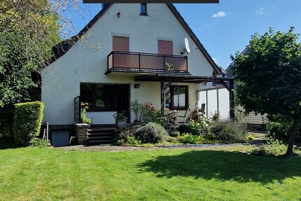 Ein- bis Zweifamilienhaus wartet auf neue Eigentümer 6 zimmer