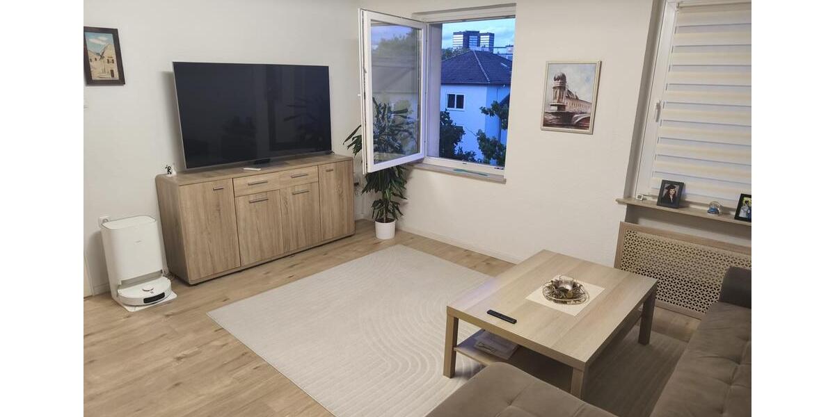 Dachgeschoßwohnung Essen Stadtkern - 2.5 Zimmer, 60 m&sup2;, 115.000&euro; | Angebot:27071948