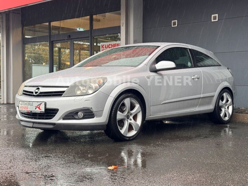 Opel Astra 180.000 km 2.999 € Mülheim an der Ruhr 45475