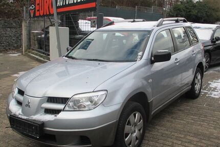Mitsubishi Outlander 99.000 km 4.999 &euro; Oberhausen 46149