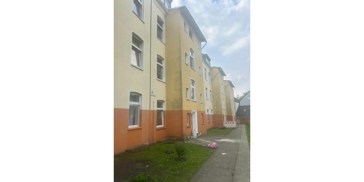 Erdgeschoßwohnung Bochum Bochum-Mitte - 4 Zimmer, 95 m&sup2;, 99.999&euro; | Angebot:27096090