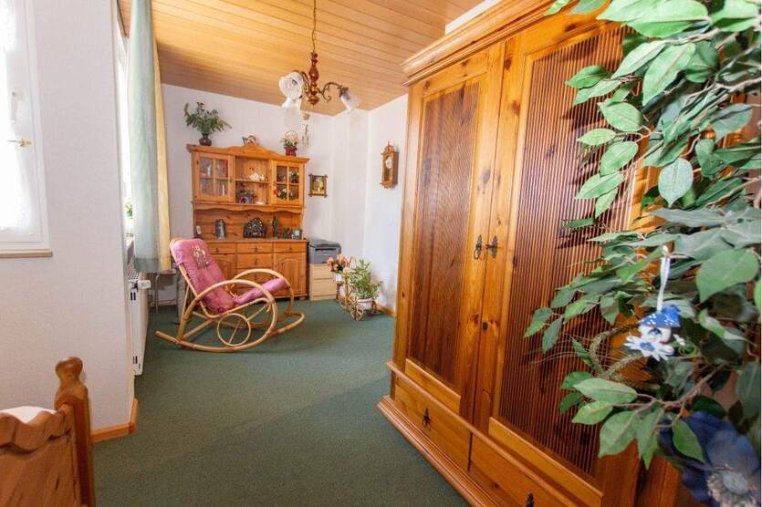 Sehr gepflegtes Reihenmittelhaus in guter Wohnlage! 4 zimmer