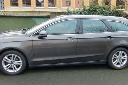 Ford Mondeo 158.000 km 11.800 &euro; Bochum 44795