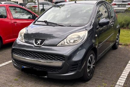 Peugeot 107 107.235 km 3.900 &euro; Dortmund 44141
