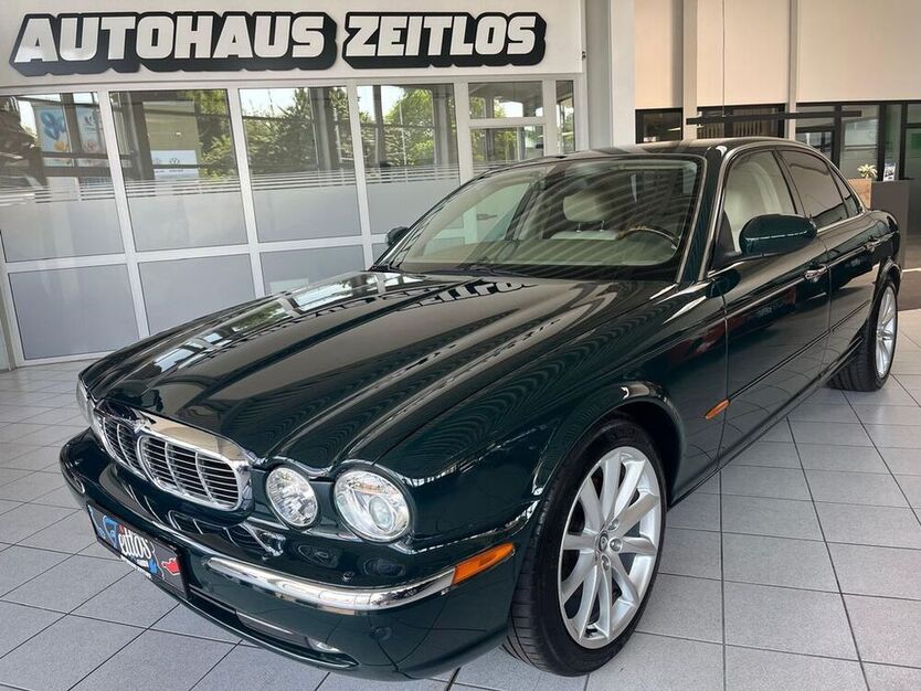 XJ