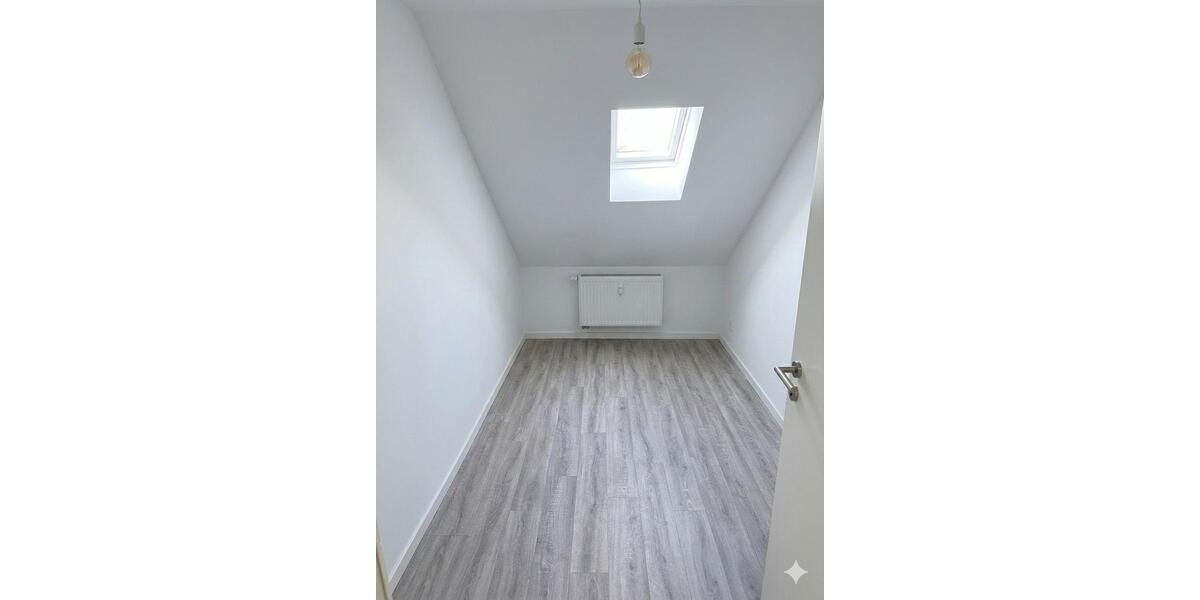 Dachgeschoßwohnung Herne Eickel - 2 Zimmer, 38 m&sup2;, 550&euro; | Angebot:25484271