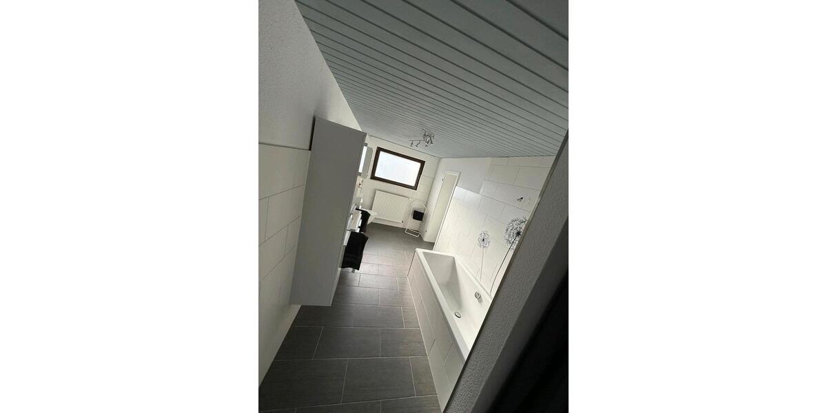 Einfamilienhaus Bochum Günnigfeld - 10 Zimmer, 242 m&sup2;, 649.000&euro; | Angebot:27075113