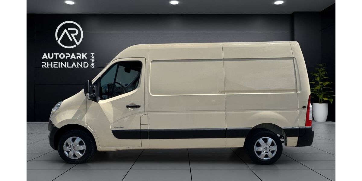 Renault Master 109.092 km 7.950 &euro; Bochum 44866