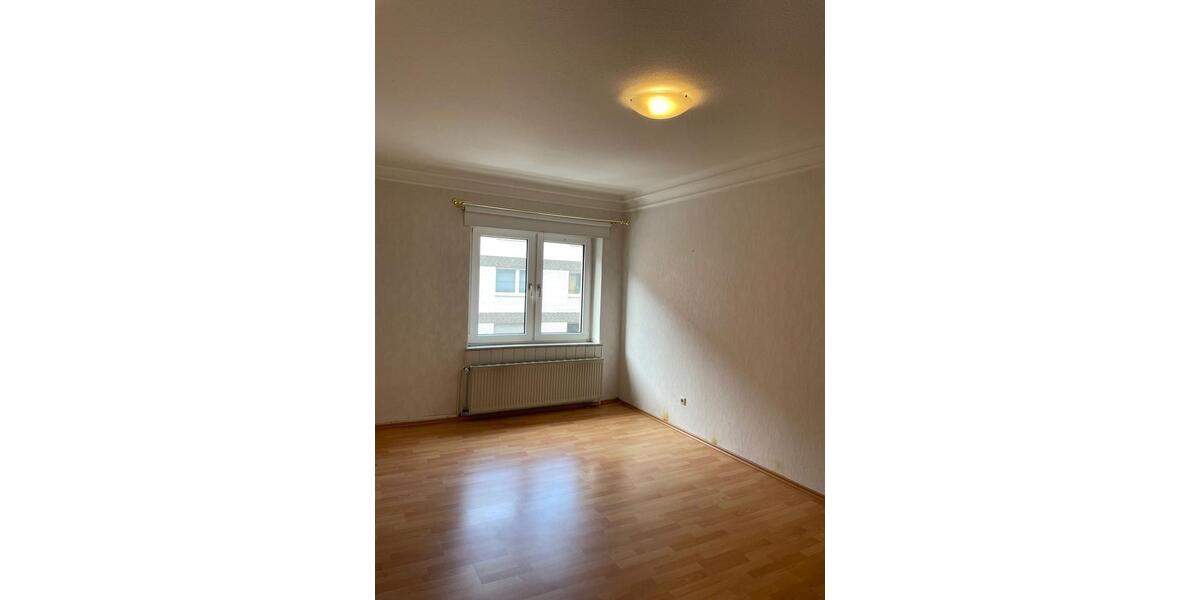 Geräumige Altbau-Wohnung in Essen Rüttenscheid 2 zimmer