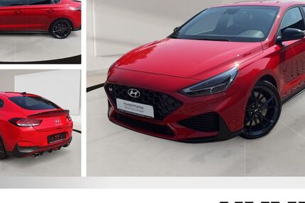 Hyundai i30 4.461 km 37.699 € Oberhausen 46149