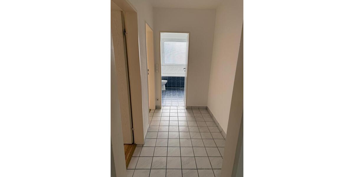 Dachgeschoßwohnung Recklinghausen Hillerheide - 3 Zimmer, 83 m&sup2;, 581&euro; | Angebot:24785489