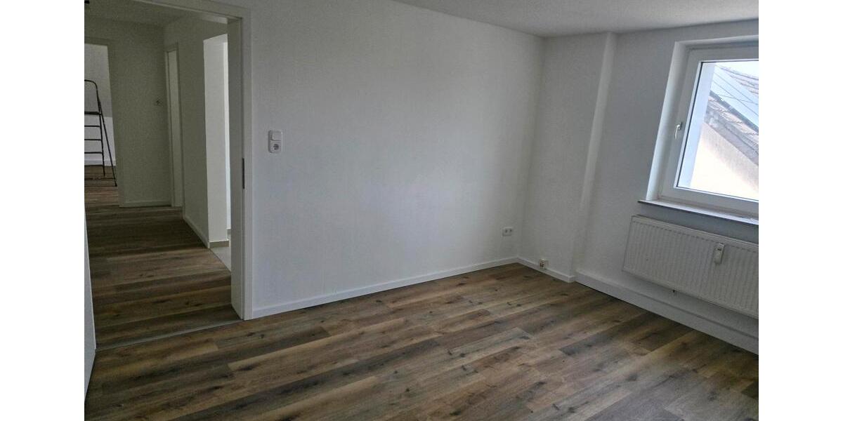 Dachgeschoßwohnung Marl Alt-Marl - 3.5 Zimmer, 66 m&sup2;, 520&euro; | Angebot:24772539