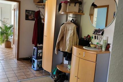 Wohnung 1.OG (Gewerblich zu vermieten] zimmer