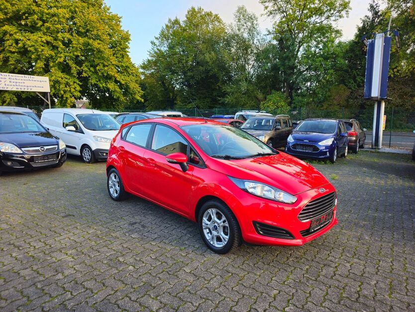 Ford Fiesta 131.113 km 4.790 € Bergkamen 59192
