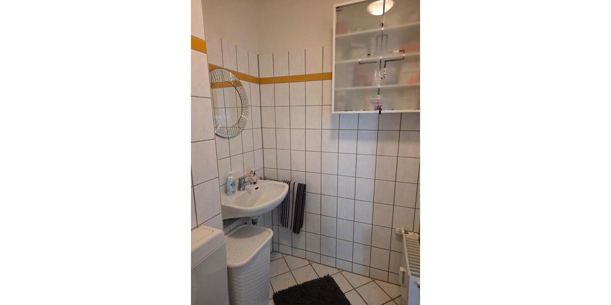 Erdgeschoßwohnung Gelsenkirchen Buer - 3 Zimmer, 101 m&sup2;, 140.000&euro; | Angebot:27020342
