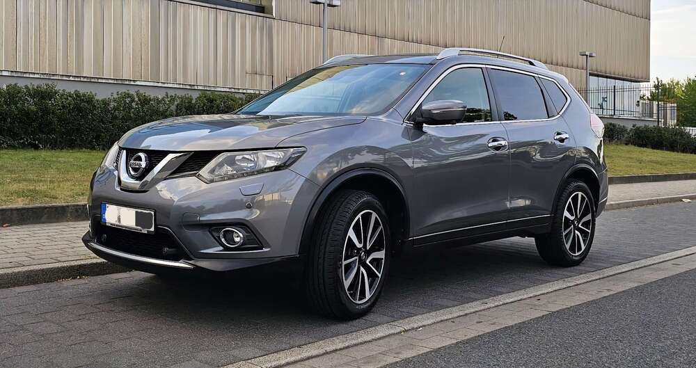 Nissan X-Trail 281.000 km 7.999 € Recklinghausen 45661