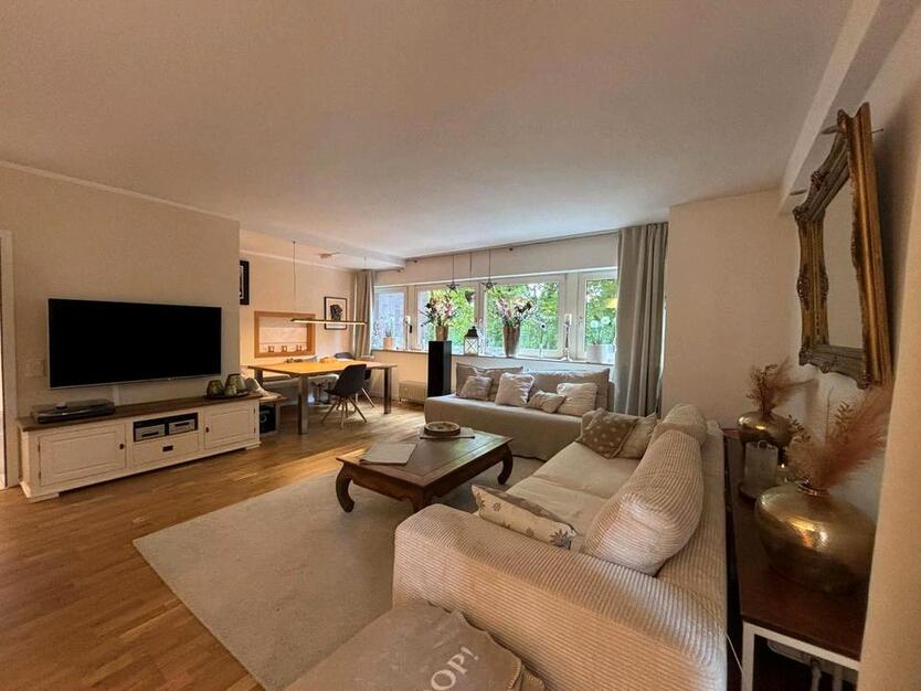 Traumhafte 2,5 Zi. Wohnung mit Terrasse