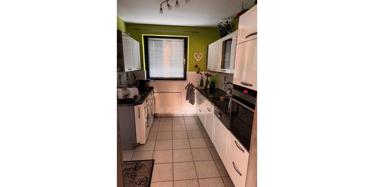 Reihenhaus Dortmund Brackel - 4.5 Zimmer, 100 m&sup2;, 330.000&euro; | Angebot:26145616