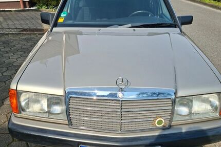 Mercedes-Benz 190 102.700 km 6.900 &euro; Herne 44652