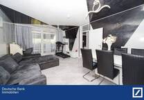 Einziehen & wohlfühlen! Hochwertig sanierte 3-Zimmer mit Balkon!