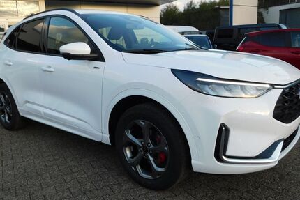 Ford Kuga 11.500 km 33.890 &euro; Selm 59379