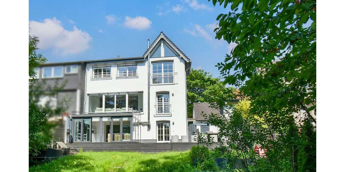 Einfamilienhaus Essen / Bergerhausen Bergerhausen - 6.5 Zimmer, 238 m&sup2;, 1.150.000&euro; | Angebot:27001824