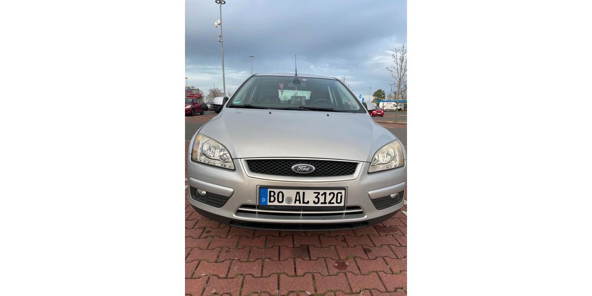 Ford Focus 117.300 km 2.900 &euro; Bochum 44894