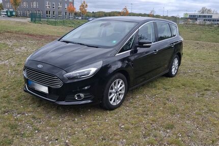 Ford S-Max 102.000 km 13.800 &euro; Dortmund 44357
