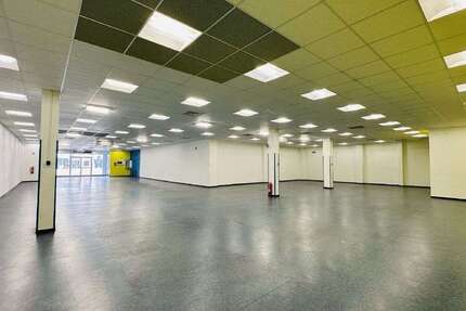 Einzelhandel in Dortmund 6.188,40 € 473 m² zimmer