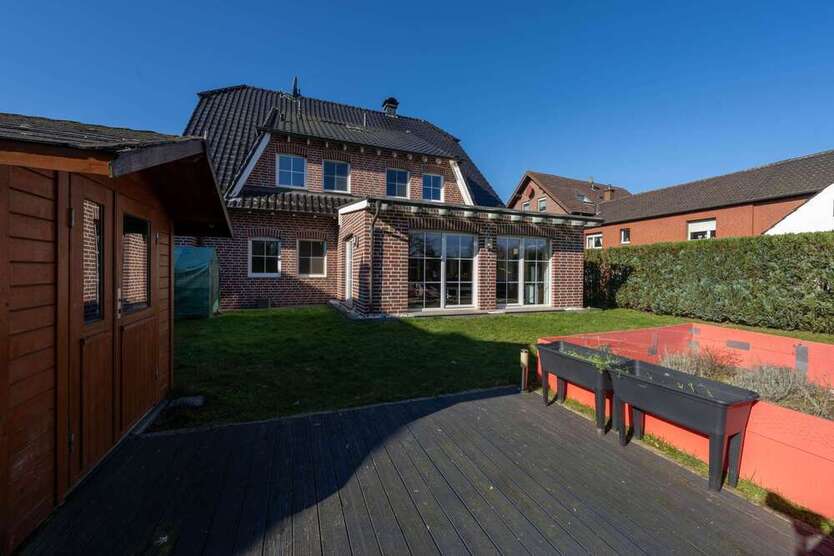 Haus zum Kaufen in Selm 599.000 € 291 m²