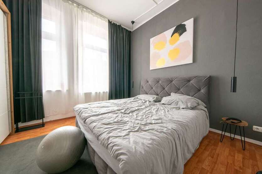Wohnung zum Mieten in Essen 400 € 13.63 m²