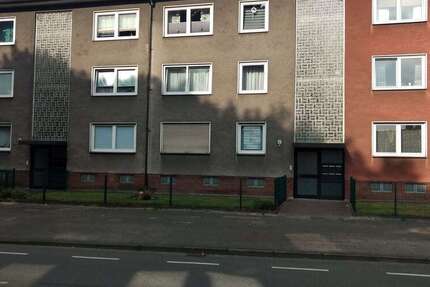 Haus zum Kaufen in Recklinghausen 765.000 € 766 m² 30 zimmer