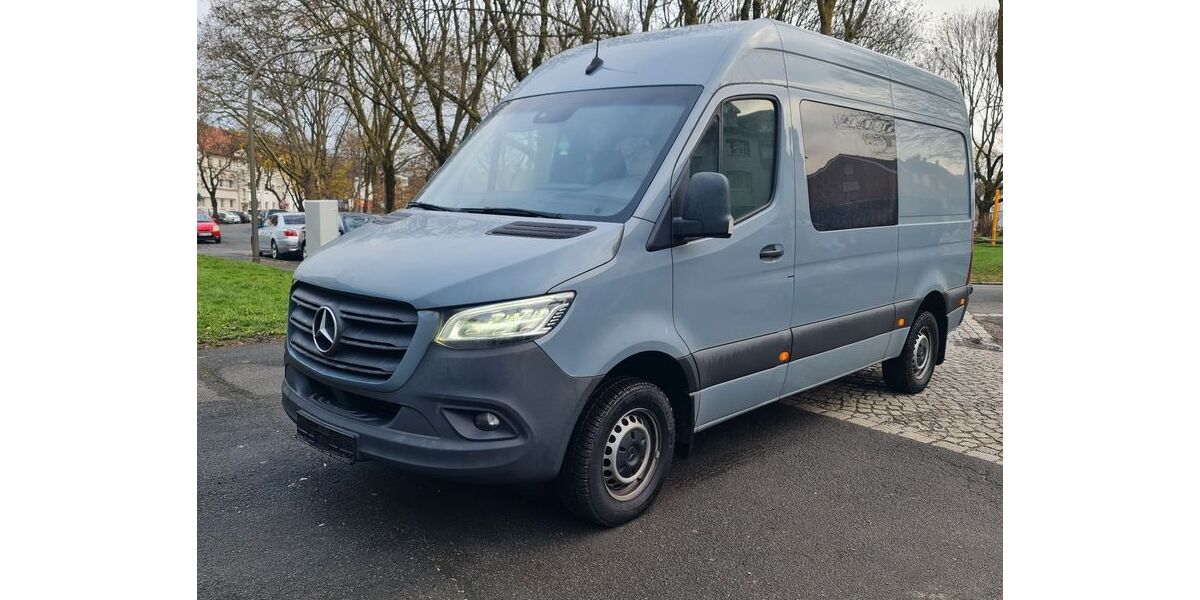 Mercedes-Benz Sprinter 245.900 km 21.500 &euro; Dortmund 44145