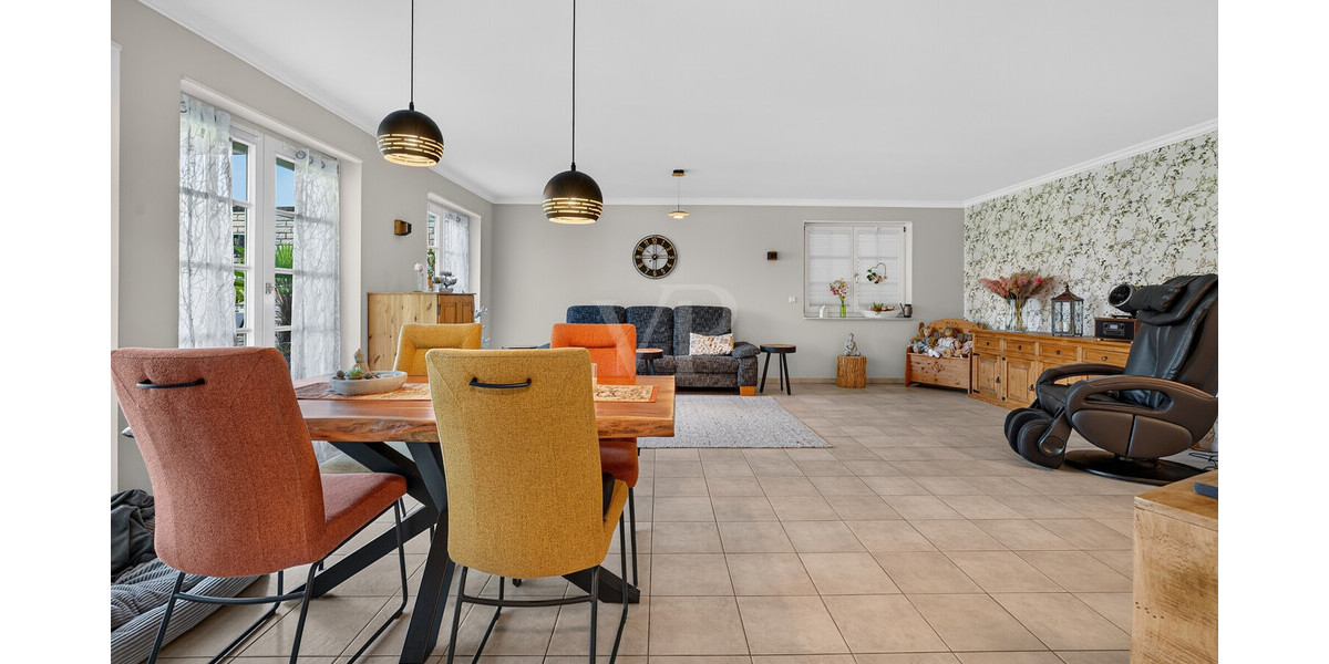 Wohnen wie im eigenen Haus – Große Erdgeschosswohnung mit Traumgarten und Garage im Zweiparteienhaus - Erdgeschoßwohnung Olfen Olfen | Angebot:26948024