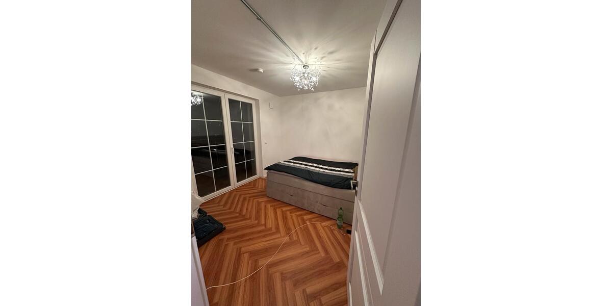 Penthouse-Wohnung frei ab. 01.01.2026 2 zimmer