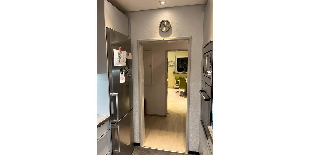 Privatverkauf, möblierte Eigentumswohnung mit herrlichen Ausblick 2.5 zimmer