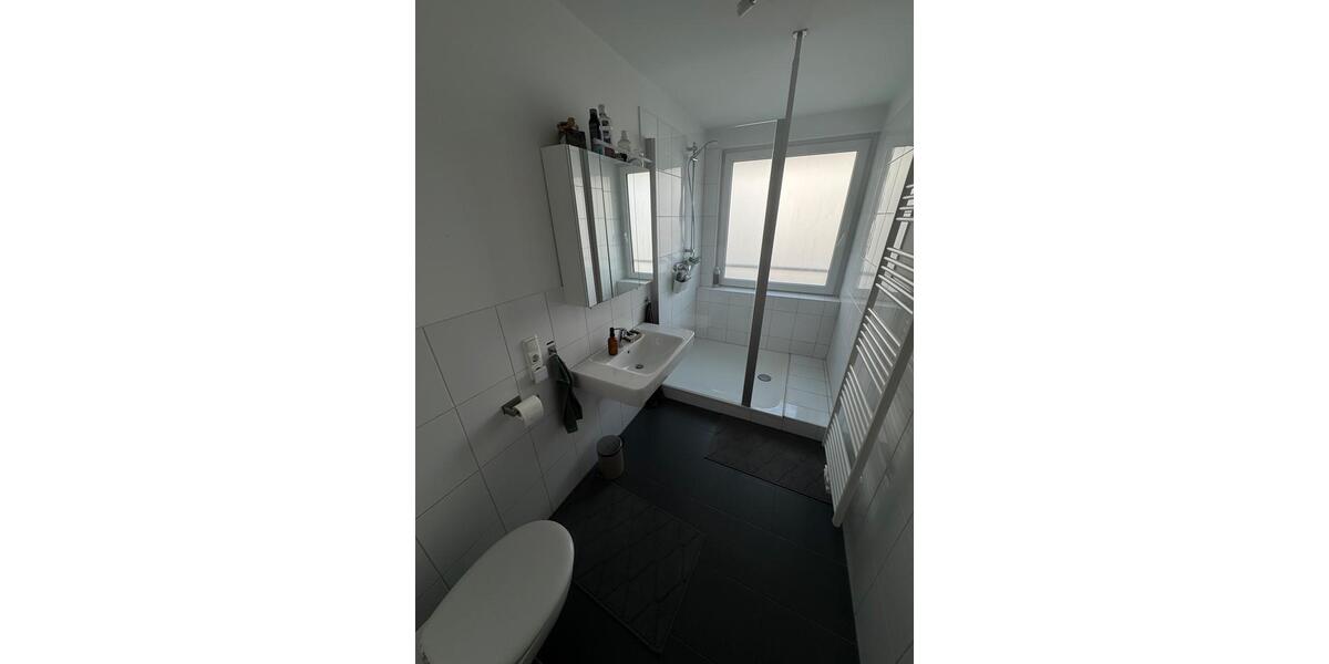 Etagenwohnung Dortmund Innenstadt West - 4 Zimmer, 16 m&sup2;, 475&euro; | Angebot:26033003